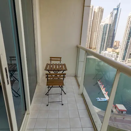 Deluxe Studio For Rent At Marina View Towers Dubai Exterior photo