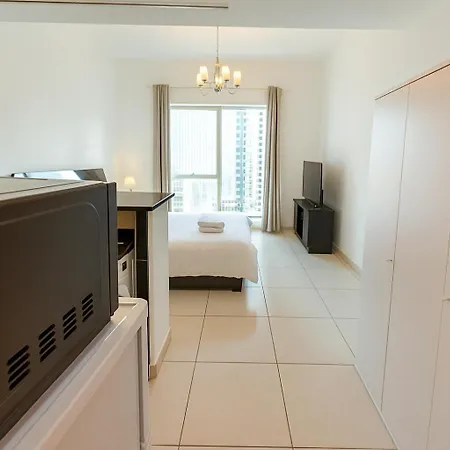 Deluxe Studio For Rent At Marina View Towers Dubai Exterior photo