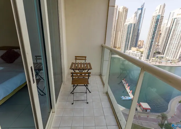 Deluxe Studio For Rent At Marina View Towers