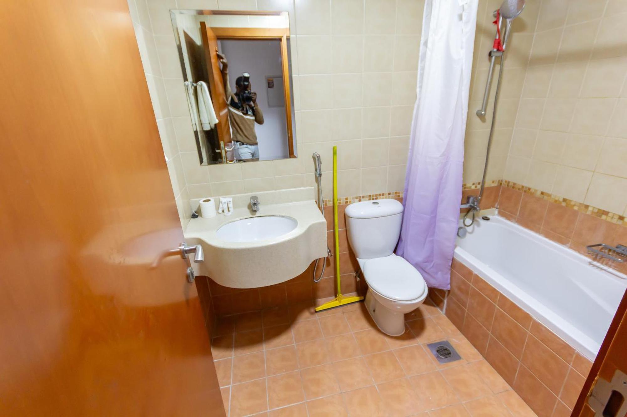 Homestay Deluxe For Rent At Marina View Towers