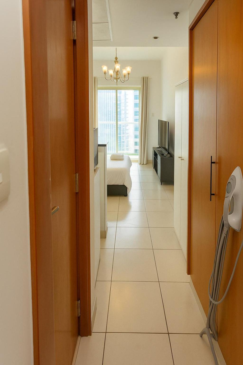 Homestay Deluxe For Rent At Marina View Towers